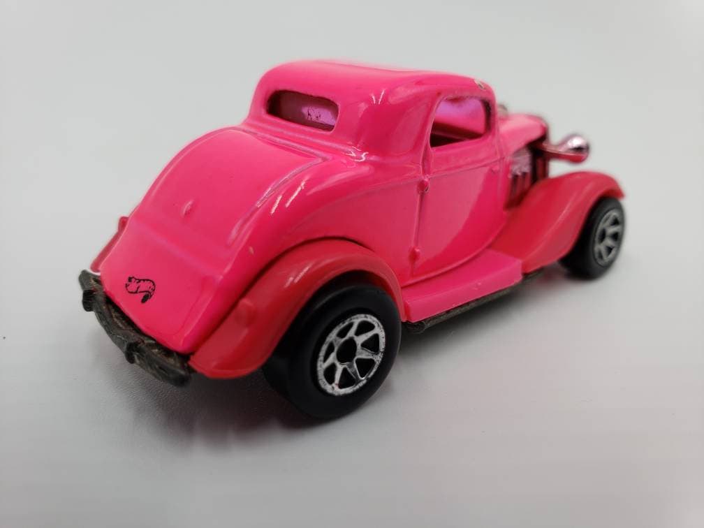 Hot Wheels 3 Window '34 Pink Ford Perfect Birthday Gift Miniature Collectible Scale Model Toy Car 1934 3-Window Ford Coupe