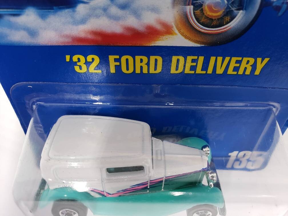 Hot Wheels '32 Ford Delivery White Mainline Perfect Birthday Gift Collectable Miniature Scale Model Toy Car