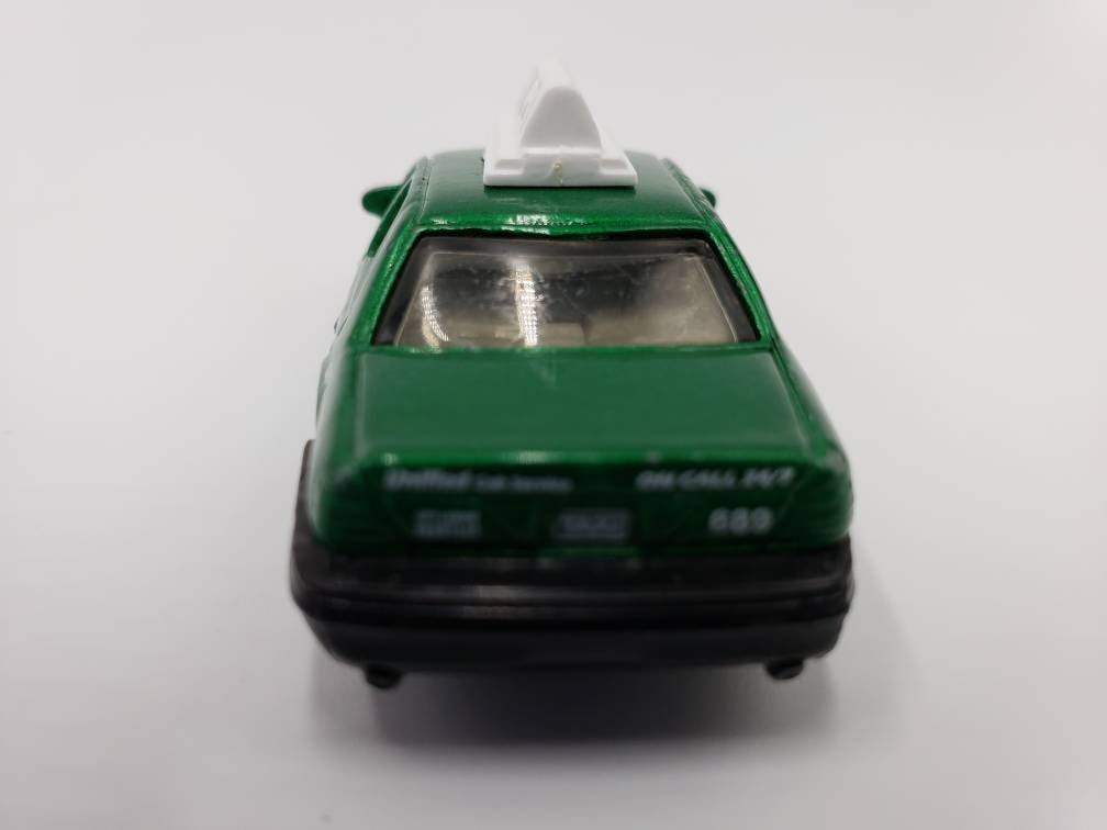 Ford Crown Victoria Taxi - Diecast Vintage - Matchbox Superfast Lesney - Hot Wheels - Collectibles