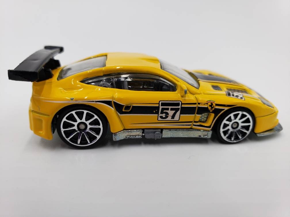 Hot Wheels Ferrari 575 GTC yellow