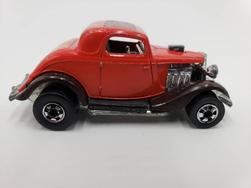 Hot Wheels 3 Window '34 Red HiRakers Perfect Birthday Gift Miniature Collectible Scale Model Toy Car 1934 3-Window Ford Coupe