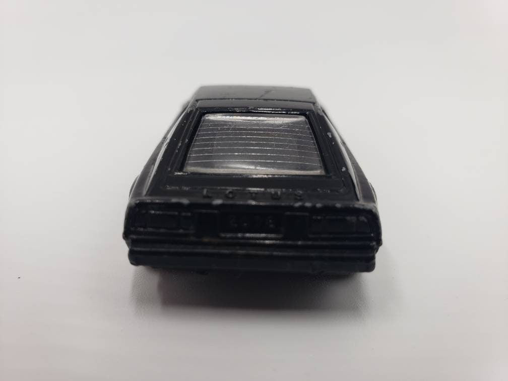 Tomica 1979 Lotus Esprit Black F24 World Champion Collectable Miniature Scale Model Toy Car Perfect Birthday Gift