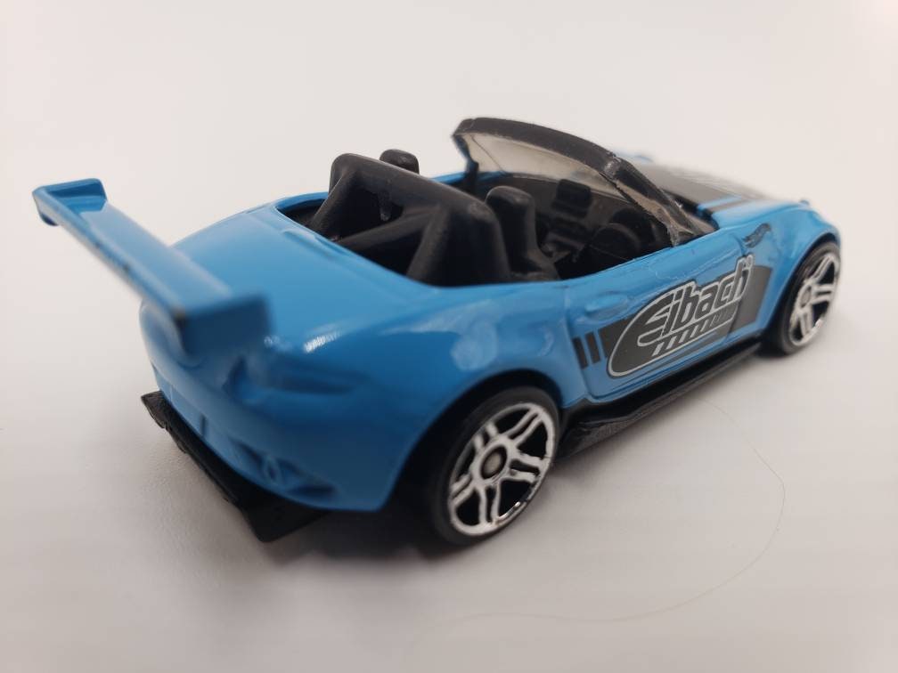Mazda MX5 Miata - Diecast Vintage - Diecast Collectible - Miniature Model Toy Car - Hot Wheels Car - Hot Wheels