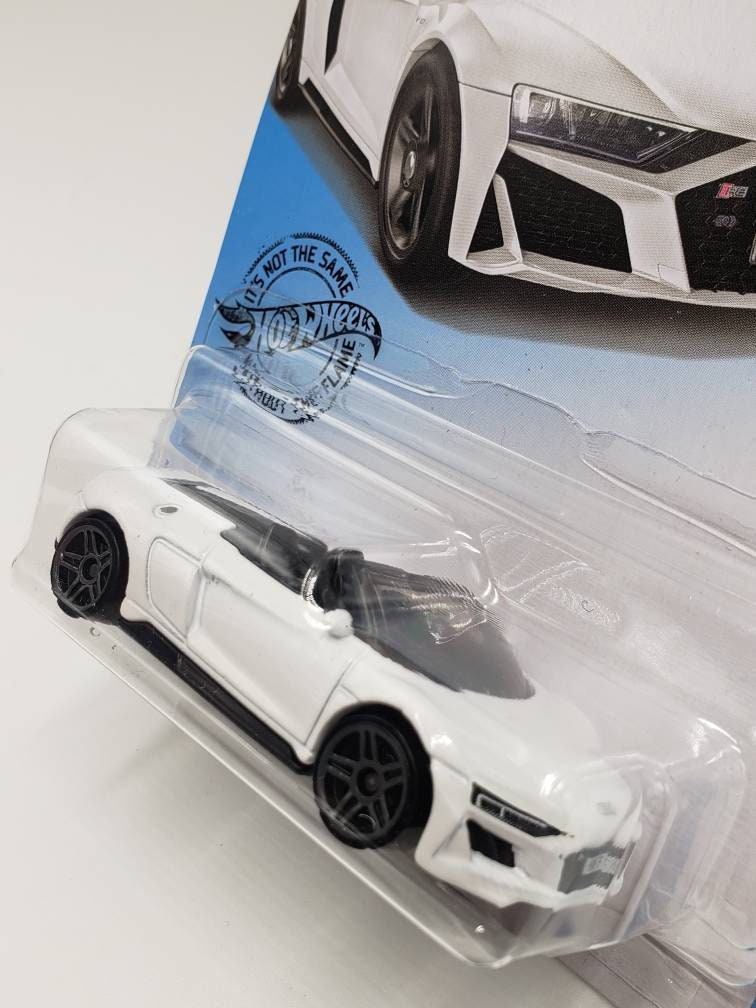 Hot Wheels Audi R8 Spyder Ibis White Factory Fresh Perfect Birthday Gift Miniature Collectible Scale Model Toy Car