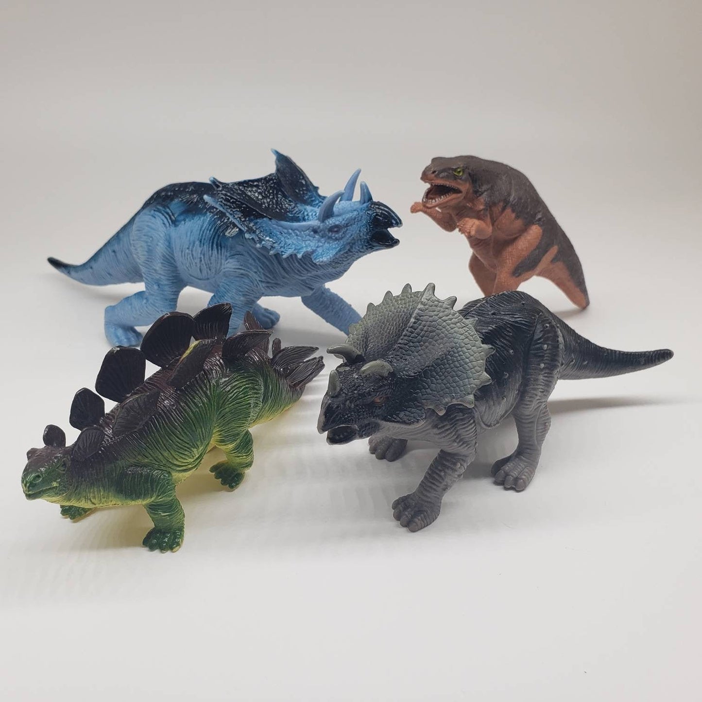 Triceratops Stegosaurus Dinosaur Figure Dinosaur Vintage Dinosaur Model Toy Greenbrier International Dolgen Dinosaur Perfect Birthday Gift