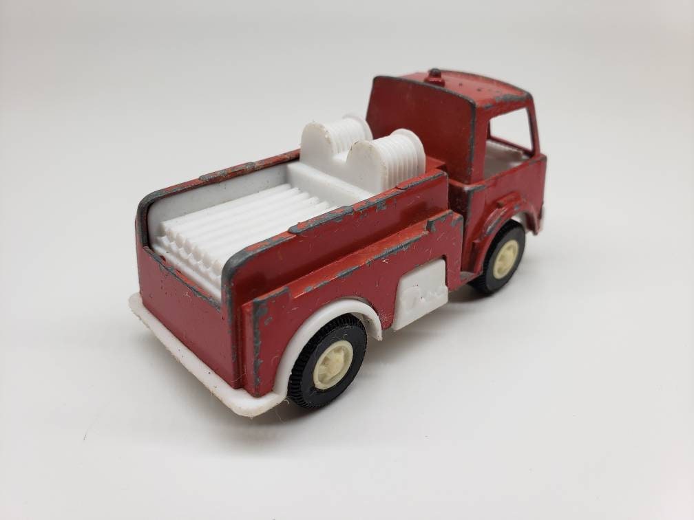 Fire Truck Tootsietoy collectible diecast car red