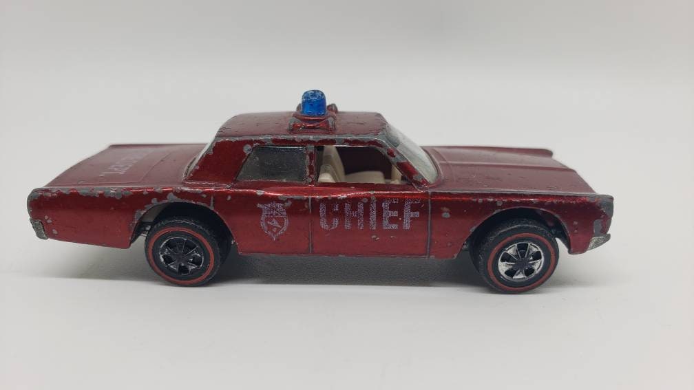 Hot Wheels Redline Fire Chief Cruiser Red Diecast Scale Miniature Model Toy Car Vintage Hot Wheels