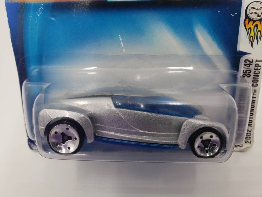 Hot Wheels Autonomy Concept Silver The Gov'ner Black First Editions Perfect Birthday Gift Miniature Collectible Scale Model Toy Car