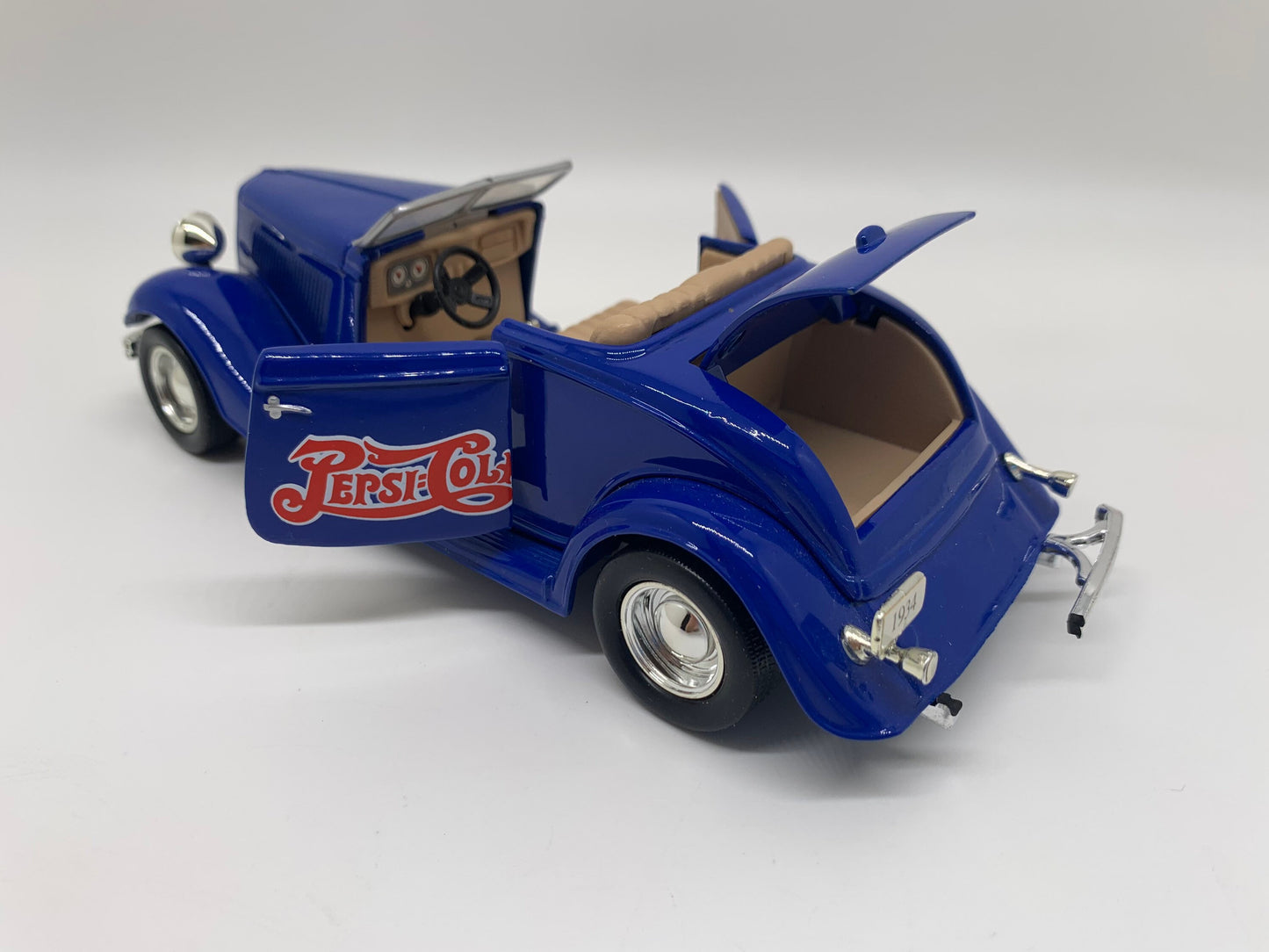 Pepsi-Cola 1934 Ford Roadster Blue Collectible Taylor Sports Custom 1/24 Scale Diecast Metal Model Car