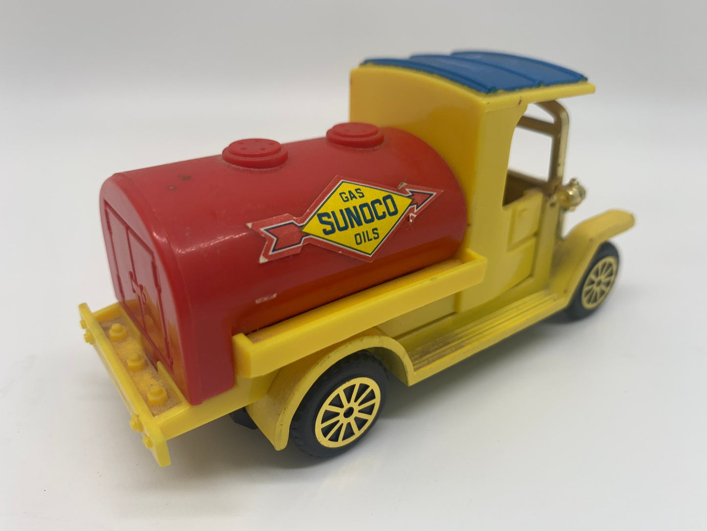 Ford Model T Sunoco Oil Gas Petrol Tanker Truck Yellow Readers Digest Perfect Birthday Gift Collectable Miniature Scale Model Toy Car