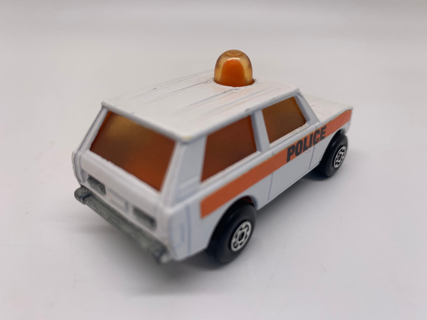 Matchbox Range Rover Police Patrol White Rolamatics Collectable Miniature Scale Model Toy Car Perfect Birthday Gift