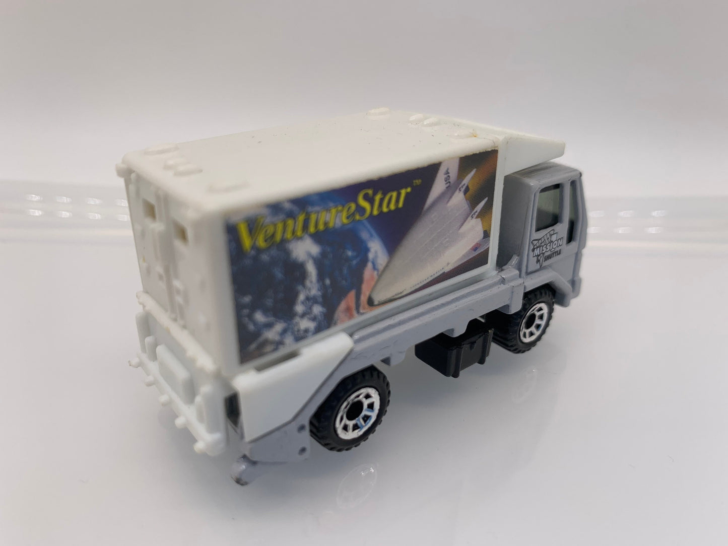 Mission Shuttle Scissor Truck - Venture Star Truck - Space Explorer - Diecast Vintage - Toy Car - Matchbox Superfast Lesney - Matchbox