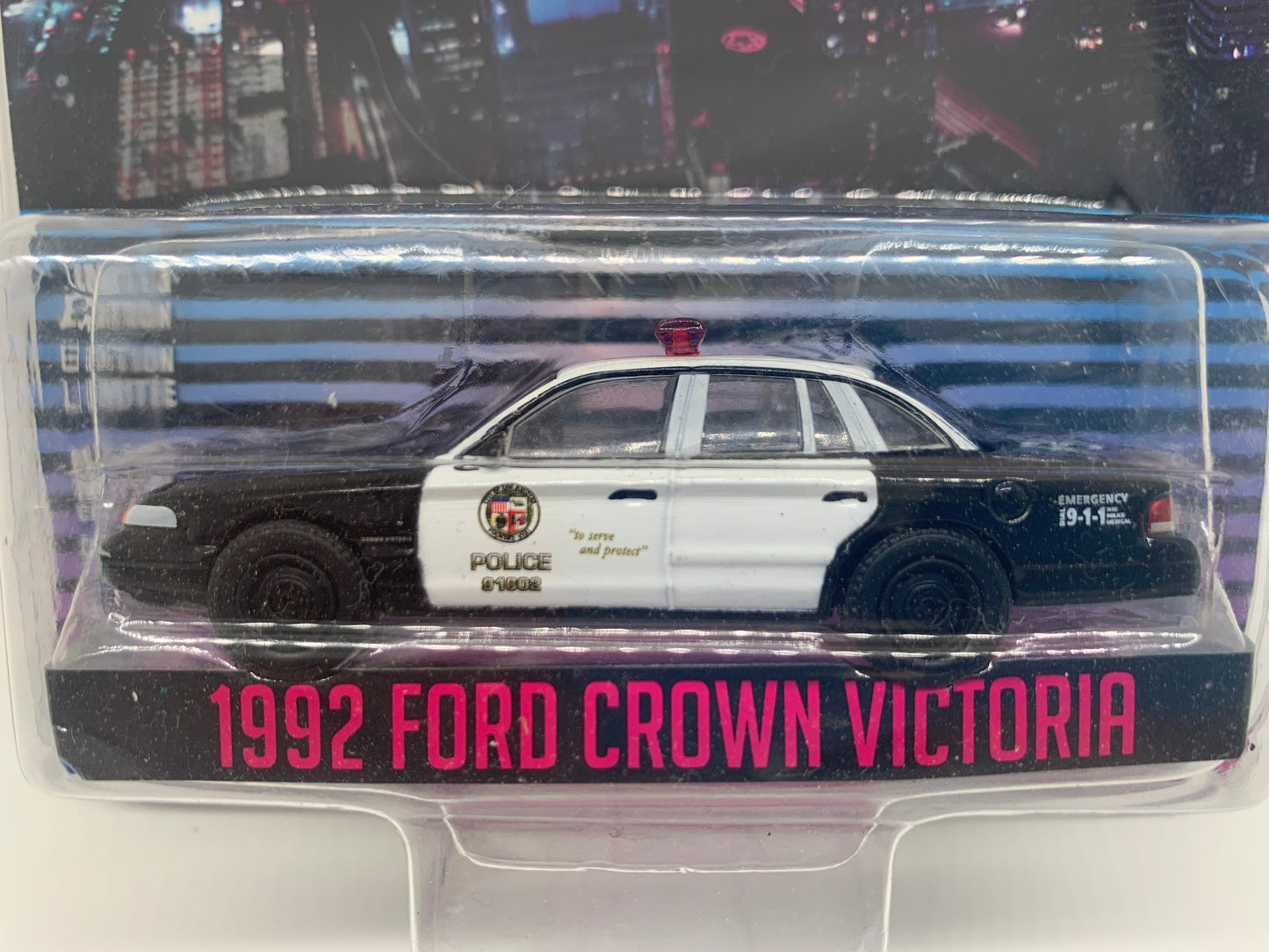 1992 Ford Crown Victoria - Drive Police Car - Diecast Vintage - Hollywood Collectible - Greenlight Car - Greenlight - Miniature Model Car