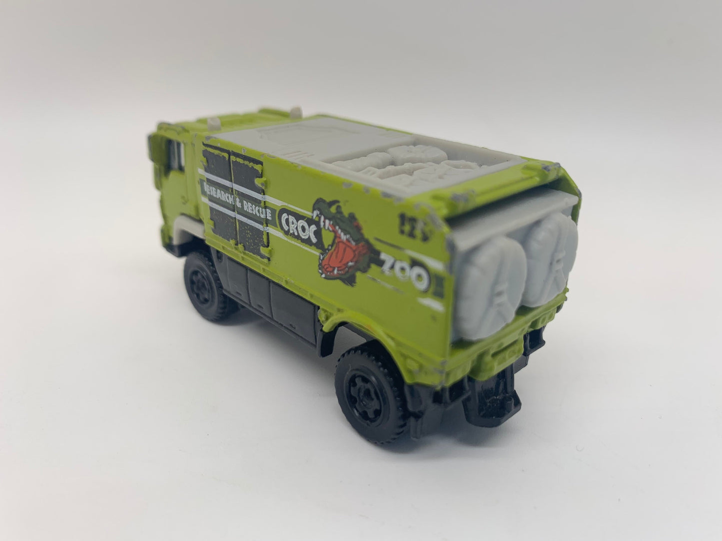 Matchbox CROC ZOO Desert Thunder V16 green