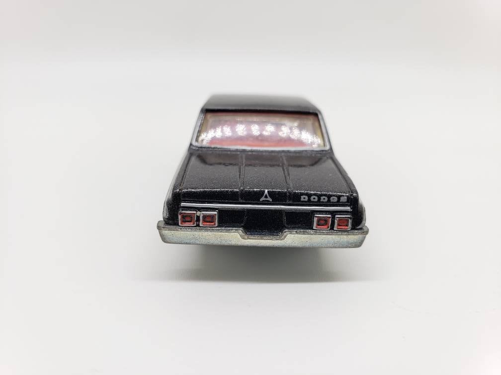 Hot Wheels '64 Dodge 330 Metalflake Black Since '68: Muscle Cars Perfect Birthday Gift Miniature Collectable Scale Model Toy Car