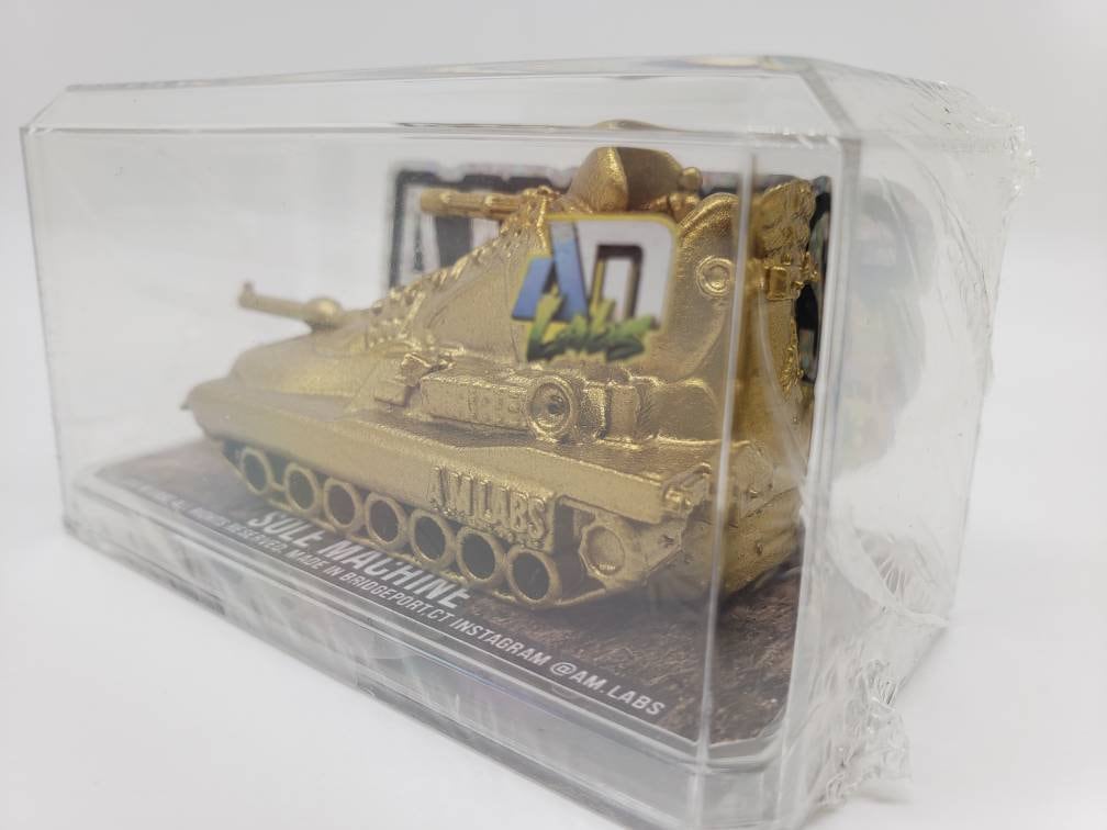 Sole Machine Tank Gold Rare Collectible Designer Art Vinyl Toys Miniature Scale Model Toy Car Figurine Retro Jordan 4 Perfect Birthday Gift