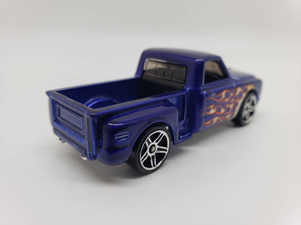 Hot Wheels Custom '69 Chevy Pickup Metalflake Dark Blue Team Hot Trucks Perfect Birthday Gift Miniature Collectable Scale Model Toy Car
