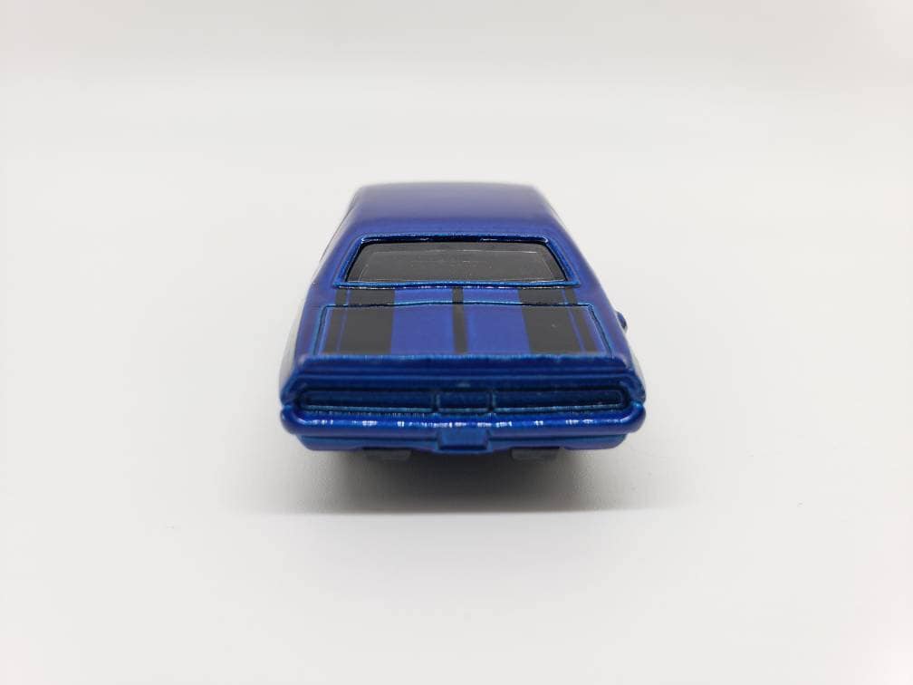 Hot Wheels '70 Dodge Hemi Challenger Metalflake Blue Multipack Exclusive Perfect Birthday Gift Miniature Collectable Scale Model Toy Car