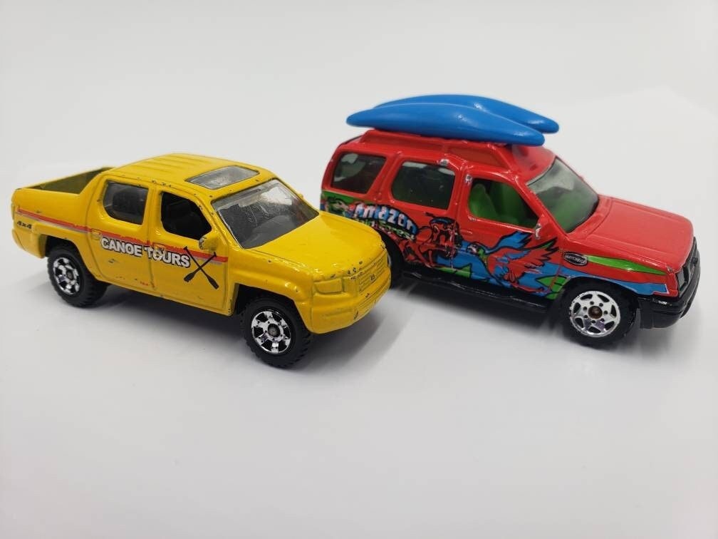 Matchbox Nissan Xterra Red Amazon Rain Forest Perfect Birthday Gift Miniature Collectible Scale Model Toy Car Honda Ridgeline Yellow Canoe