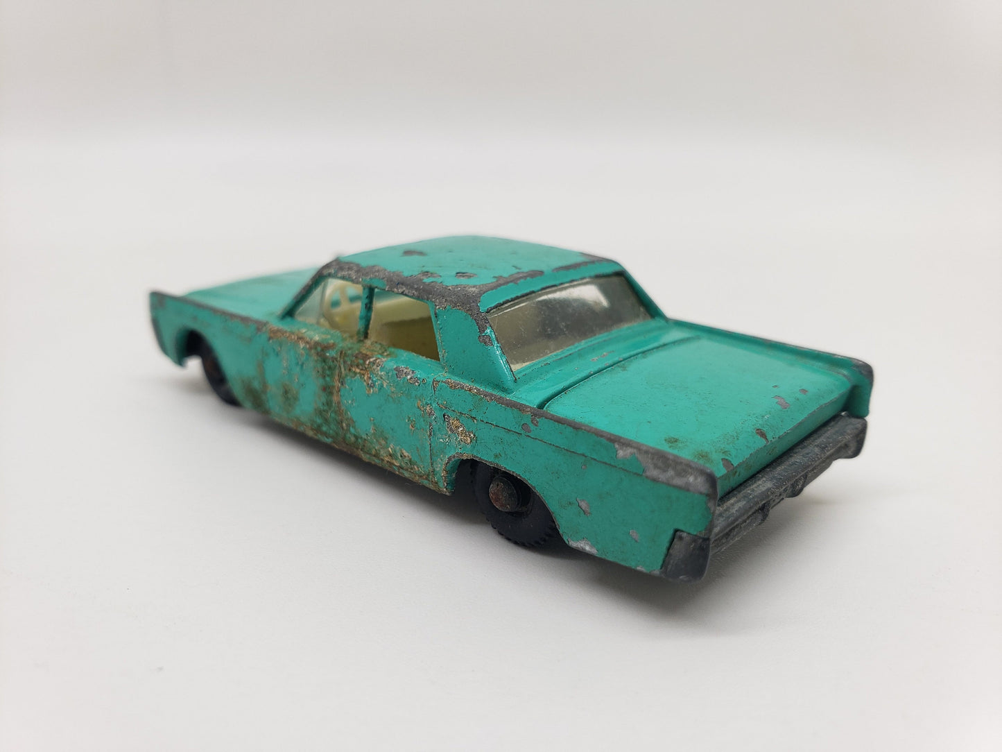Matchbox 1967 Lincoln Continental Turquoise Vintage Lesney Collectable Scale Model Miniature Toy Car Perfect Birthday Gift