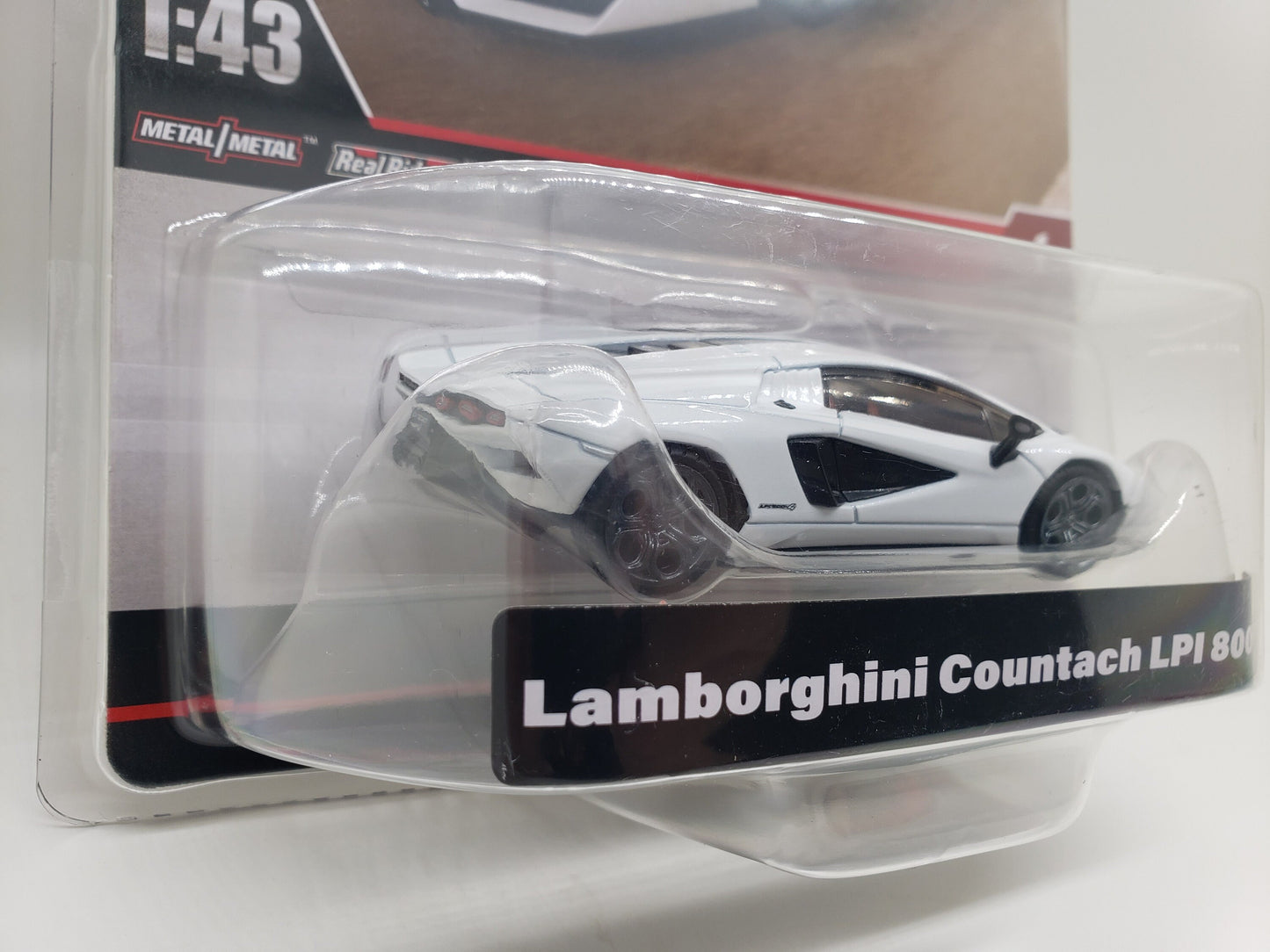 Hot Wheels Lamborghini Countach LPI 800-4 White Perfect Birthday Gift 143 Scale Model Toy Car