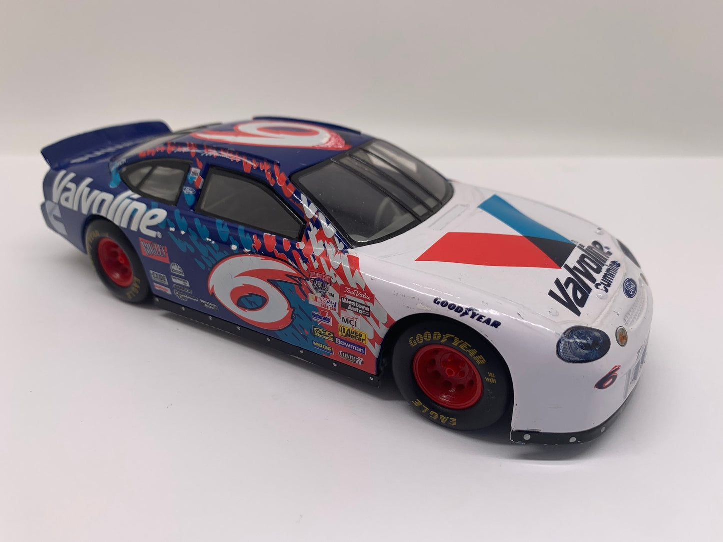 Racing Champions Valvoline Ford Taurus Blue Nascar Perfect Birthday Gift Collectable Model Toy Car