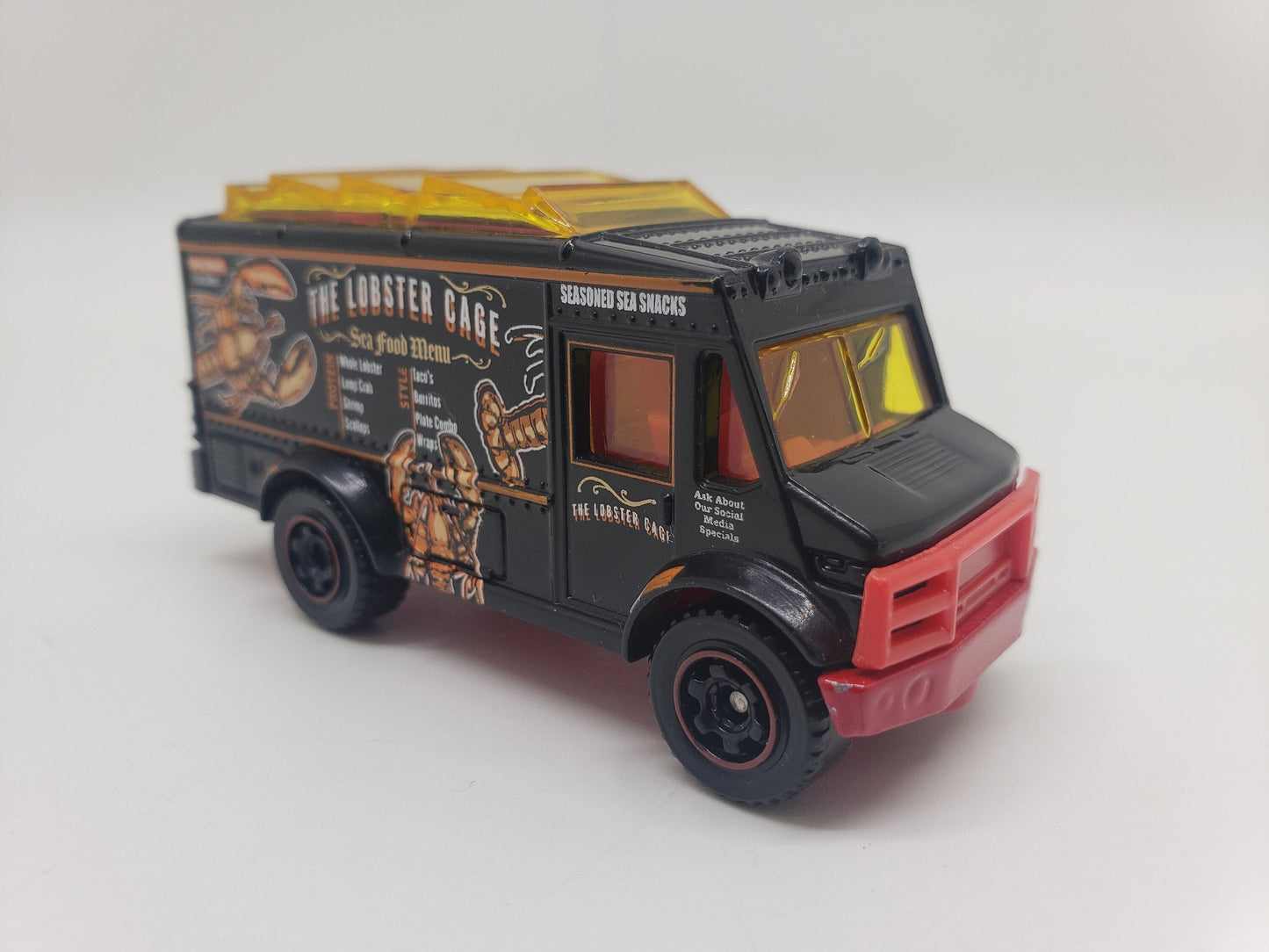 Matchbox Food Truck The Lobster Cage Black MBX City Perfect Birthday Gift Miniature Collectable Model Toy Car Chow Wagon Chow Mobile