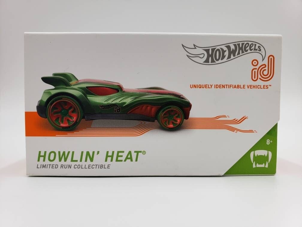 Hot Wheels id Howlin' Heat Green Street Beasts Perfect Birthday Gift Collectable Scale Model Toy Car