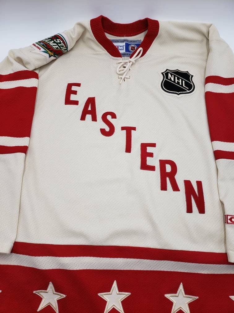 CCM Eastern Conference All Star Game Minnesota 2004 Cream and Dark Red Collectable NHL Hockey Jersey Adult Size XL